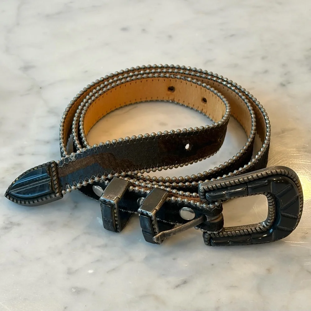 Jenny & the Boys VTG leather/fabric belt, carved stone buckle, silver bead,32-36